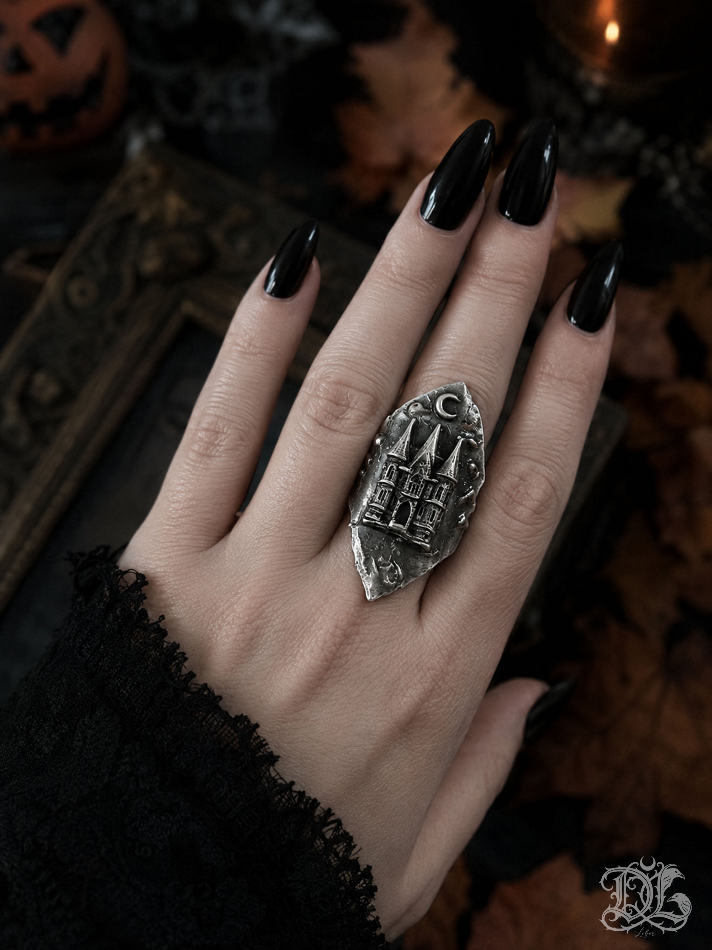 Dracula’s Keep Ring