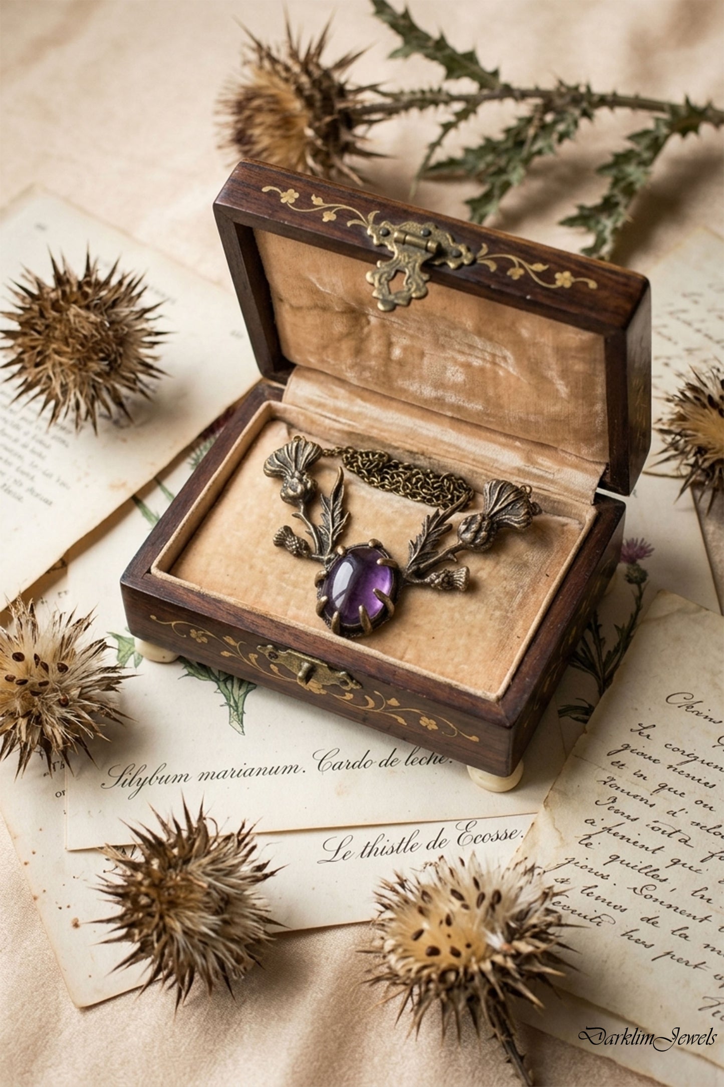 Thistle Statement Necklace gold