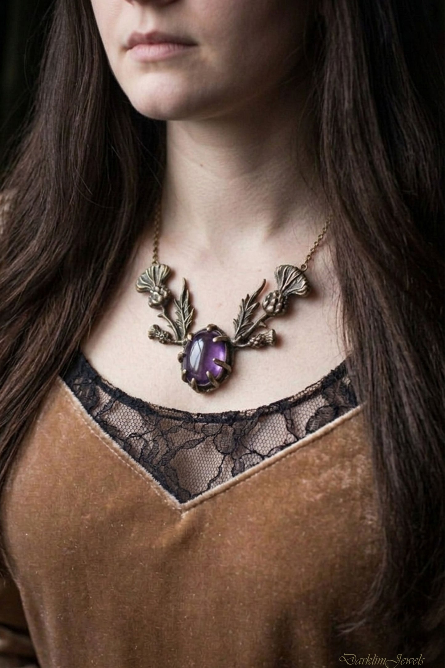 Thistle Statement Necklace gold