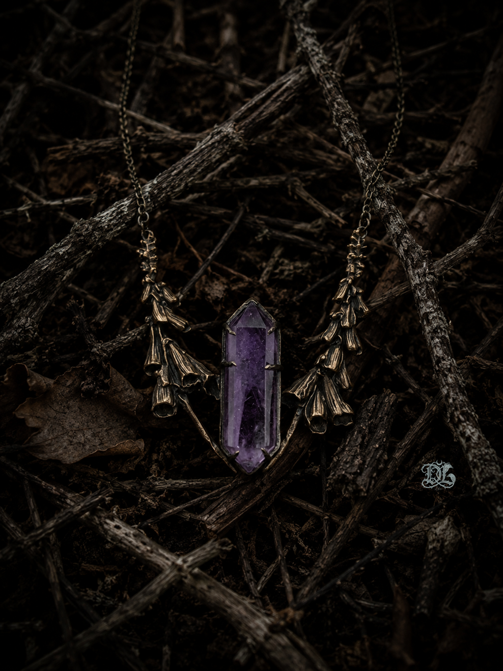 Foxglove Amulet — Digitalis Purpurea Golden