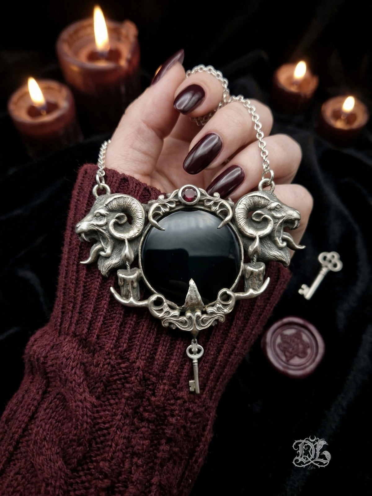 Hecate — The Black Mirror